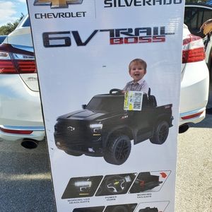 Ride On Chevy Silverado Trail Boss